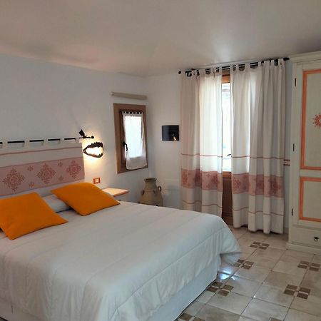 Residenza Di Campagna Seranile Dorgali Extérieur photo